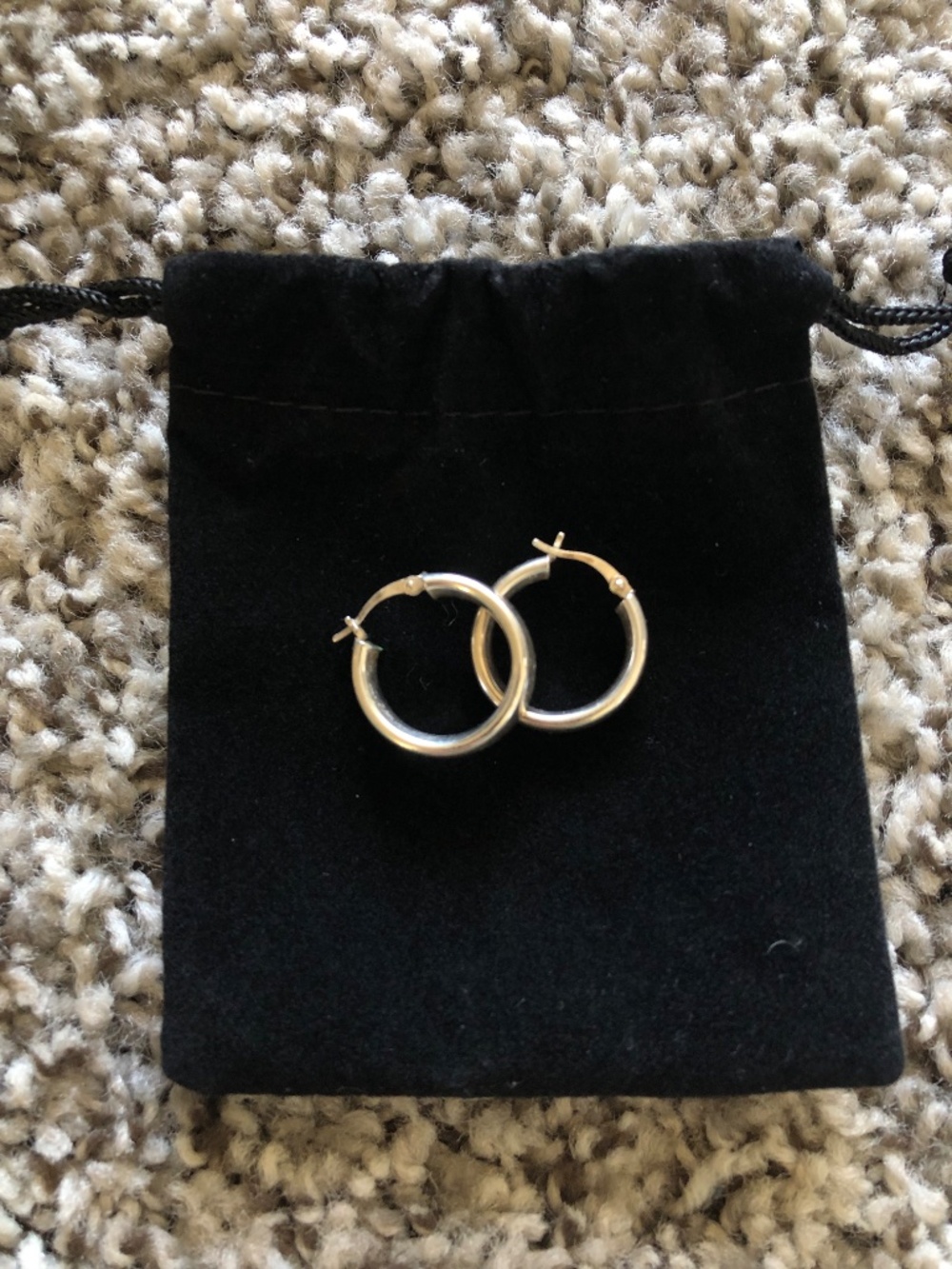 Minimal Vintage Silver Tone Hoop Earrings